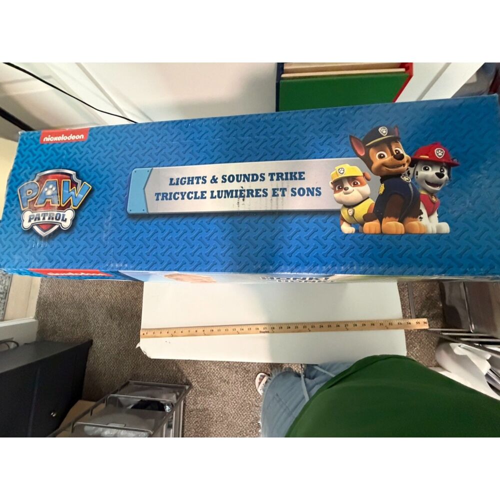Nickelodeon Paw Patrol lights and sounds trike NIB - Picture 3 of 5